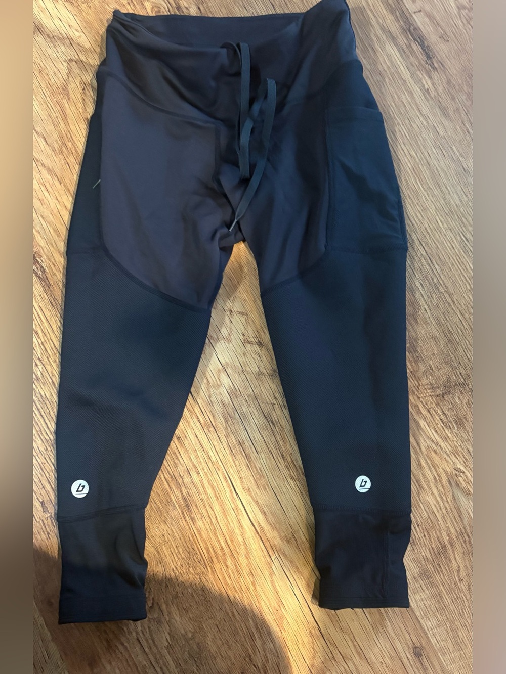 Bracelayer knee brace built in legging’s